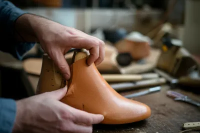 Illustration lasts - Image 1