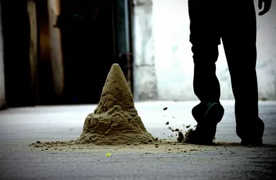 Illustration dastardly - Image 1