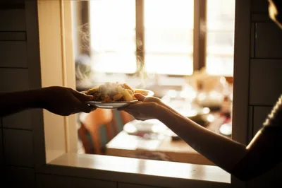 Illustration hatches - Image 1