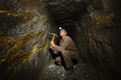 Illustration mined - Image 1