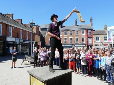 Illustration claiming - Image 1