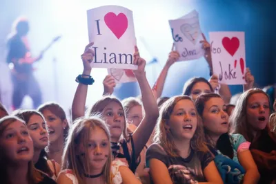 Illustration groupie - Image 1