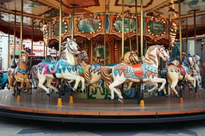 Illustration tour - Image 1