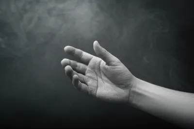 Illustration ashy - Image 1