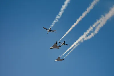 Illustration wingmen - Image 1