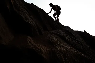 Illustration strives - Image 1