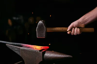 Illustration forge - Image 1