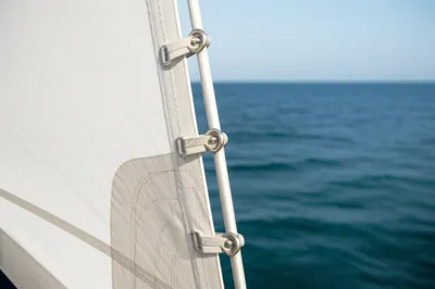 Illustration hanks - Image 1