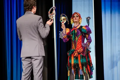 Illustration personated - Image 1