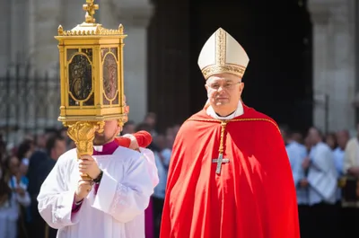 Illustration pillars - Image 1