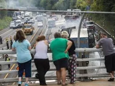 Illustration sideline - Image 3