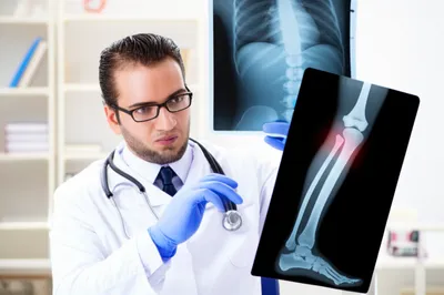 Illustration aggravate - Image 1