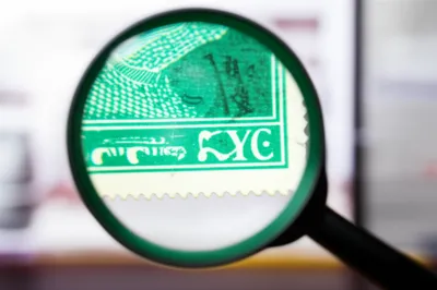 Illustration unhinged - Image 1