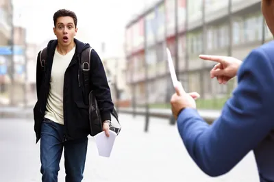 Illustration accost - Image 1