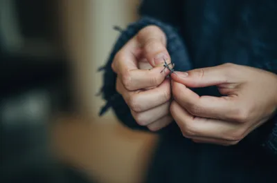 Illustration worries - Image 1