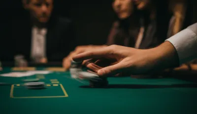 Illustration folded - Image 1