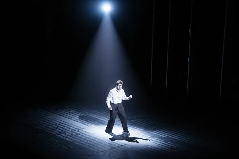 Illustration visuelle du mot « monologues » - Monologue