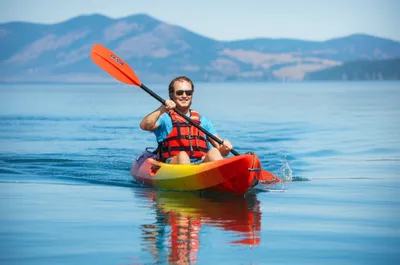 Illustration kayaking - Image 1