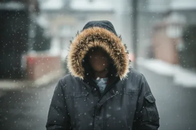 Illustration hoods - Image 1