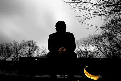 Illustration grieving - Image 1