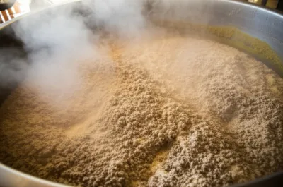 Illustration masked - Image 1