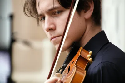 Illustration chin - Image 1