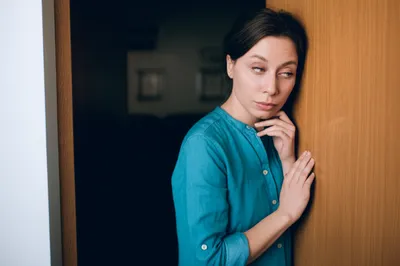 Illustration coy - Image 1