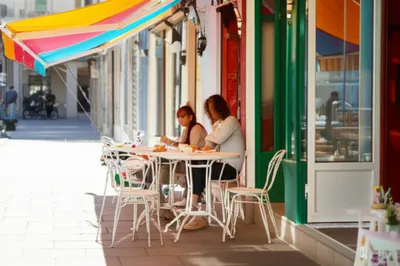 Illustration awning - Image 1