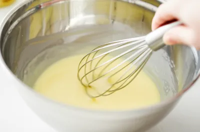 Illustration whisking - Image 1