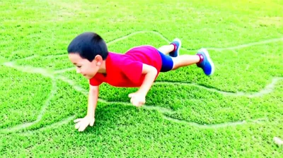 Illustration wriggle - Image 1