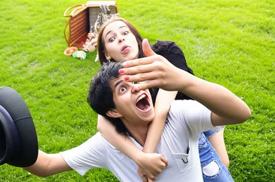 Illustration horseplay - Image 1