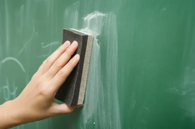 Illustration eraser - Image 1