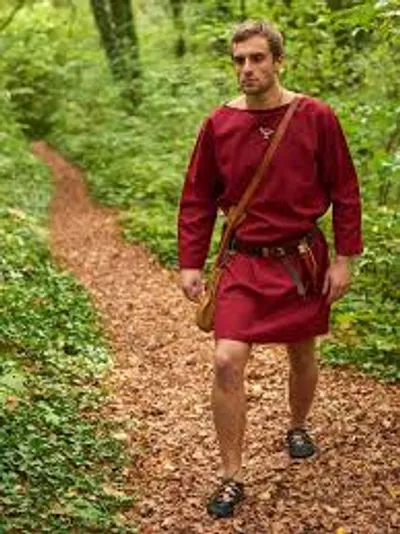 Illustration tunic - Image 2