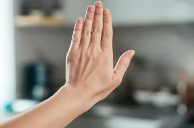 Illustration smacking - Image 1