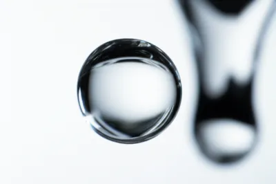 Illustration drop - Image 1