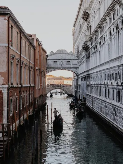 Illustration townhouses - Image 2