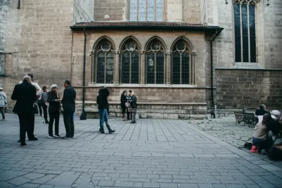 Illustration parvis - Image 1