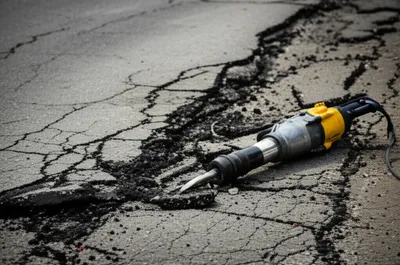 Illustration jackhammered