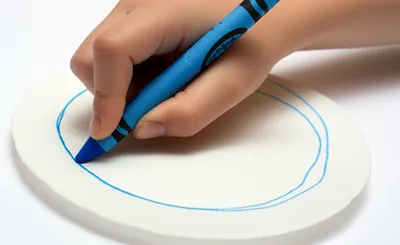 Visual illustration for the word "circumference" - The line that bounds a circle or other two-dimensional figure