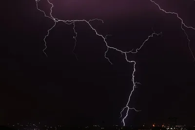 Illustration strikes - Image 2