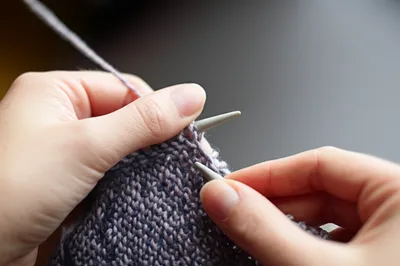 Illustration knitting - Image 1