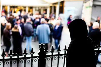 Illustration outcasts - Image 1