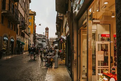 Illustration boutiques - Image 2