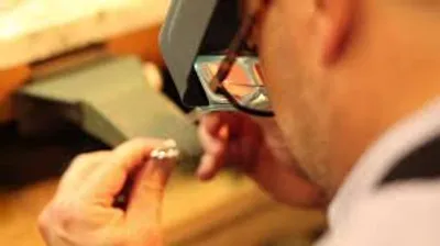 Illustration jeweler - Image 2