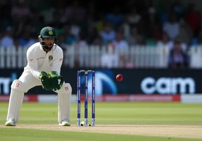 Illustration short - Image 1