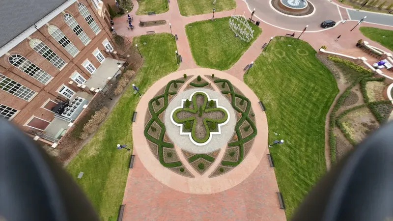 Ilustración visual de parterres: Parterre, macizo de flores - Imagen 2