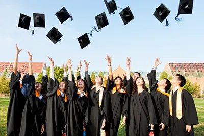 Illustration grads - Image 1