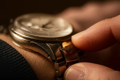 Illustration crown - Image 1