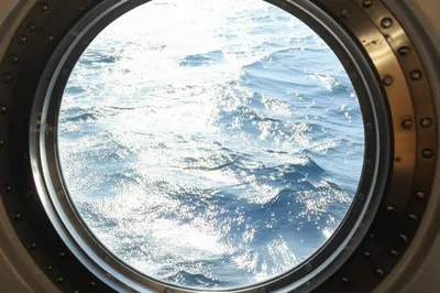 Illustration porthole - Image 1