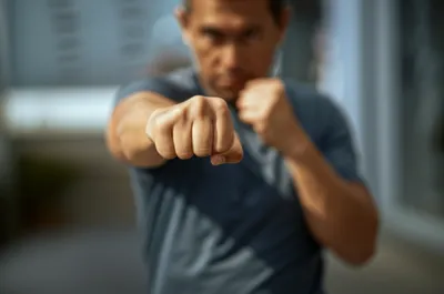 Illustration swinging - Image 1